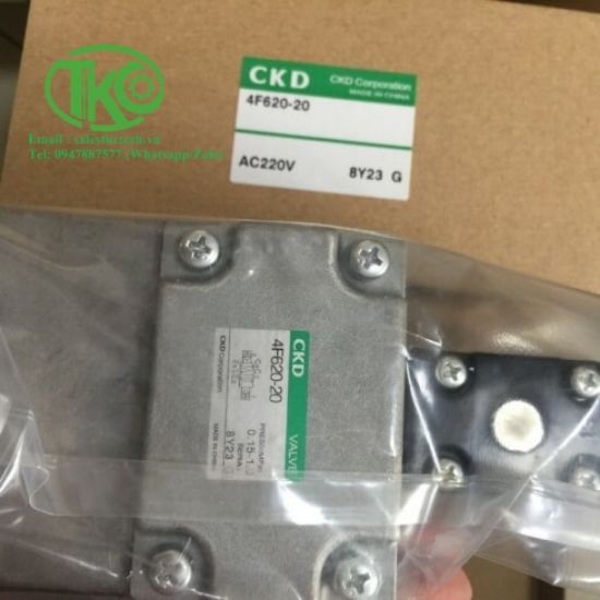 Picture of Van điện từ E3-TP 220VAC CKD 4F620-20 220VAC 